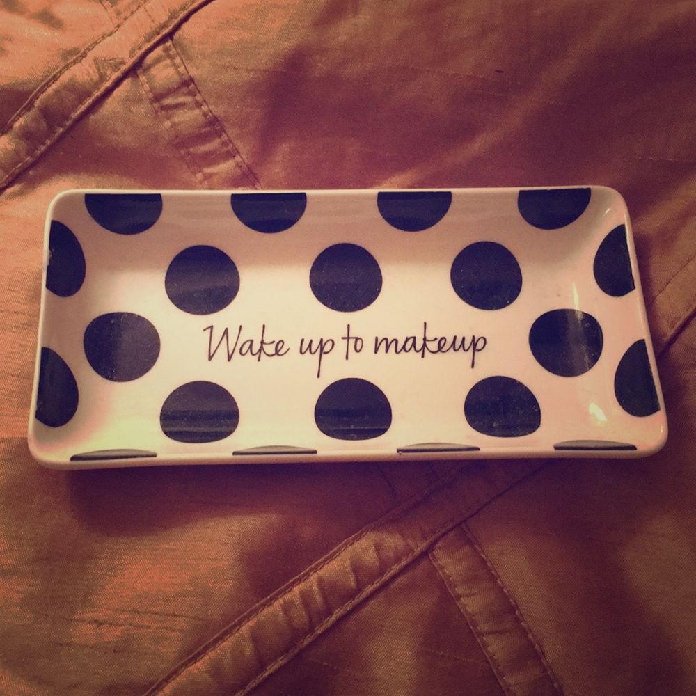 Small tray for accessories